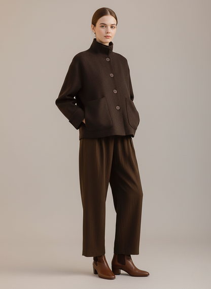 Luisa Stilvolle Jacke - Hochwertig Minimalistisch mit Stehkragen